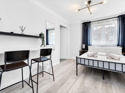 Room in a Shared House, South Road, SW19
