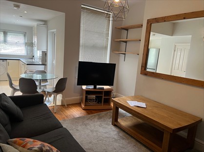 5 Bed Terraced House, Rippingham Road, M20