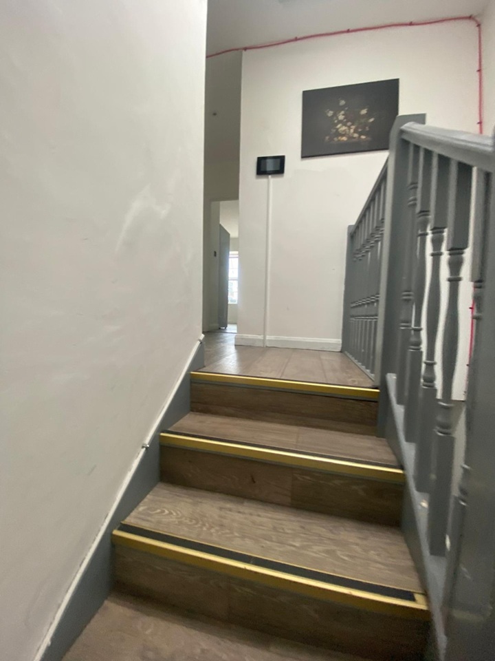 2 Bed Flat, Drummond St, NW1, N1 7GU