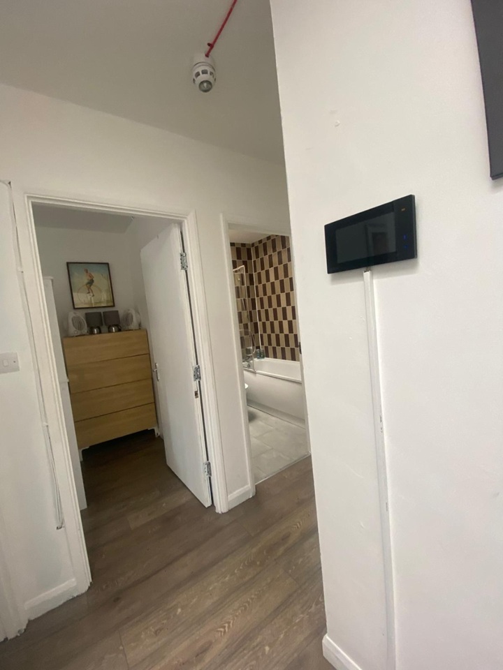 2 Bed Flat, Drummond St, NW1, N1 7GU photo 5