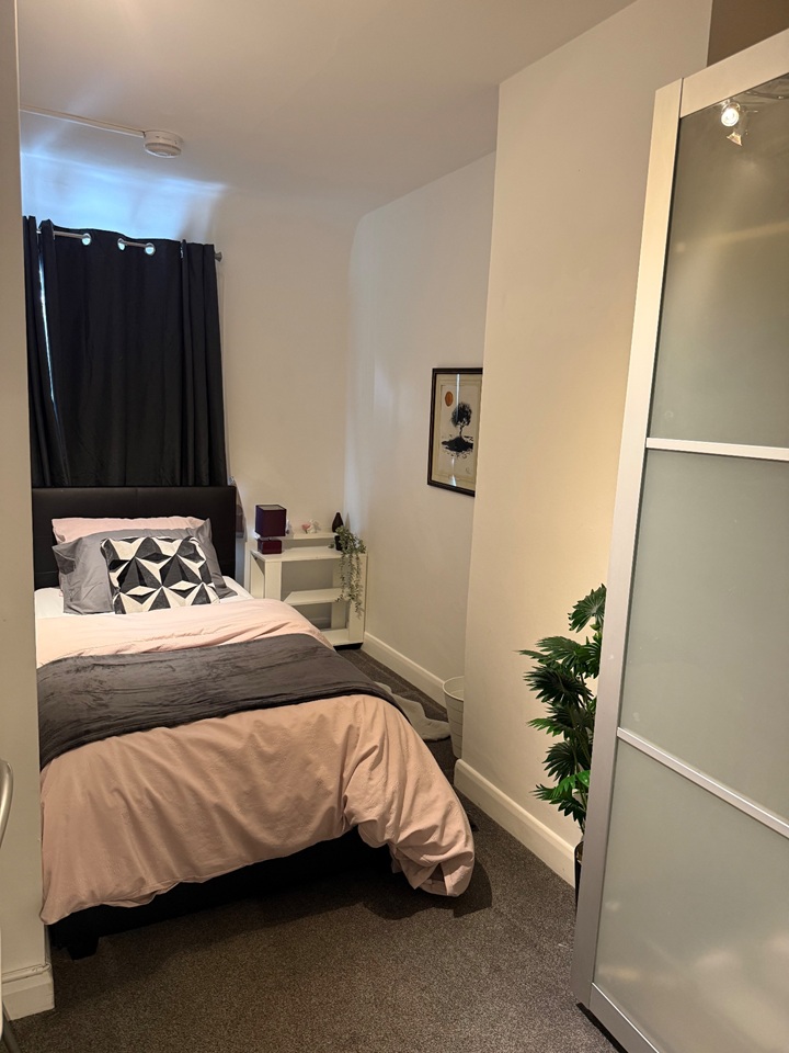 Room in a Shared House, Mitchell Avenue, CV4 photo 2