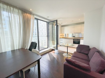 1 Bed Flat, Baltimore Wharf, E14