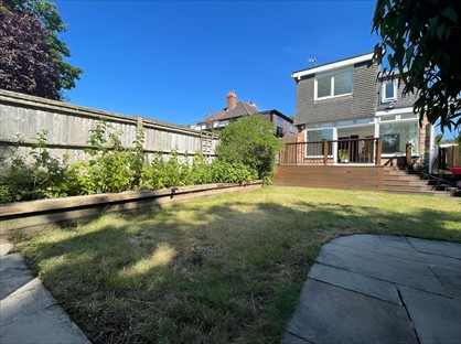 3 Bed Detached House, Blackbrook Road, PO15