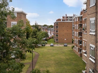 Room in a Shared Flat, Lancaster Court, SW6