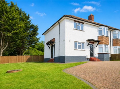 2 Bed Maisonette, Slades Drive, BR7