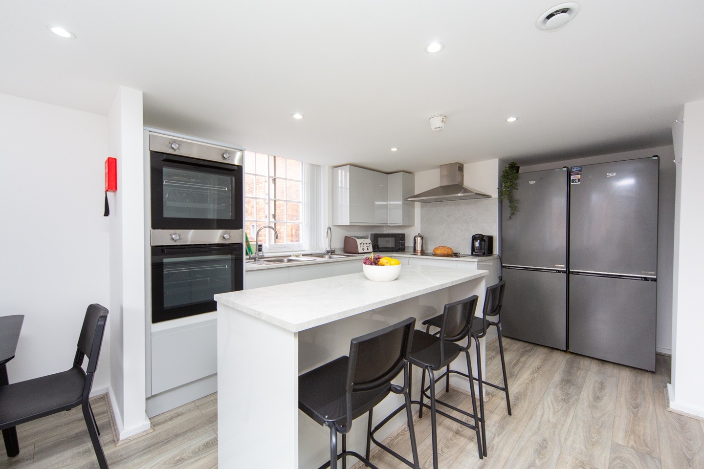 7 Bed Flat, Parr Street, L1