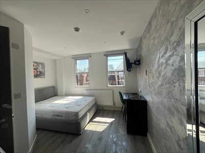 Studio Flat, Cross St, PE1