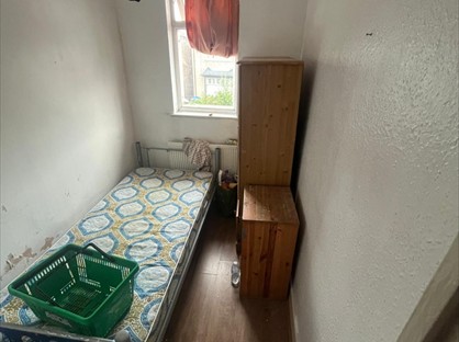 Room in a Shared House, Heyford Road, CR4