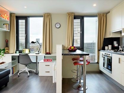 Studio Flat, Millennium View, CV1