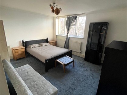 Room in a Shared Flat, Spacious Double Room In Battersea/Cl, SW11