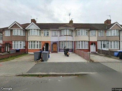 4 Bed Terraced House, Rugby Road, NW9