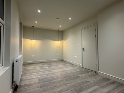 2 Bed Flat, Brooke Road, N16