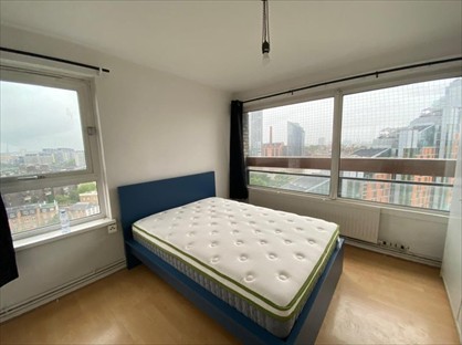 Room in a Shared Flat, Hyde Lane, SW11