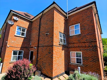 1 Bed Flat, Charlton Park Lane, SE7