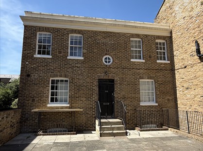 3 Bed Flat, Brixton Road, SW9