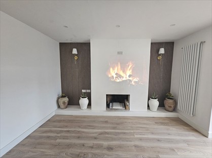 3 Bed Detached House, Grantham Court, RM6