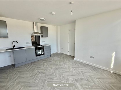1 Bed Flat, Market Place, NG18