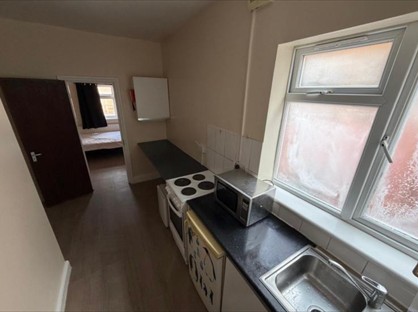 Studio Flat, St Marys Road, IG1