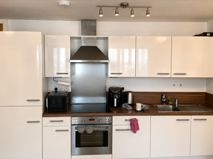1 Bed Flat, Mann Island, L3