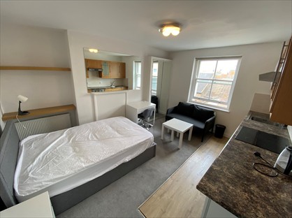 Studio Flat, Norfolk Square, BN1