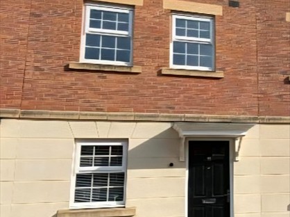 3 Bed Terraced House, Claydon Road, SN25