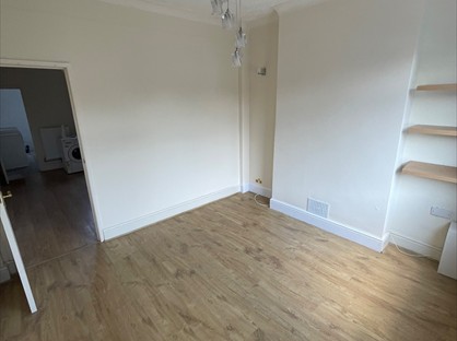 2 Bed Terraced House, May St, ST5