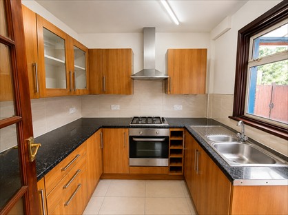 2 Bed Terraced House, Francis Avenue, IG1
