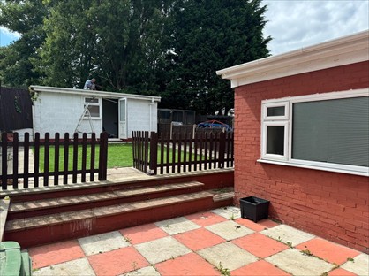3 Bed Semi-Detached House, Walstead Road West, WS5