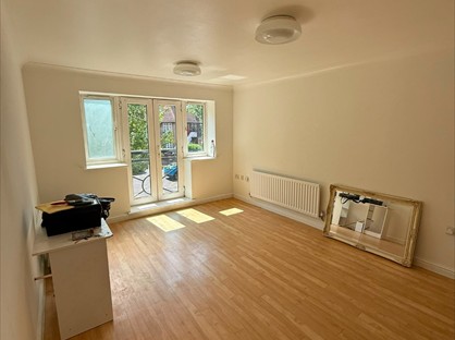 2 Bed Flat, Westside Court, HA9