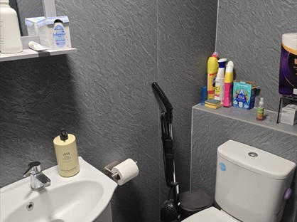 Studio Flat, Laud Close, RG1