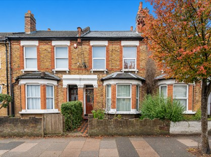 Studio Flat, Wolseley Road, HA3