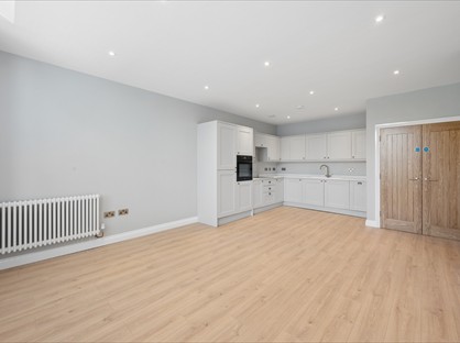 2 Bed Flat, Croxteth Road, L8