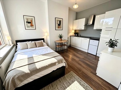 Bedsit, Sheldon Road, S7