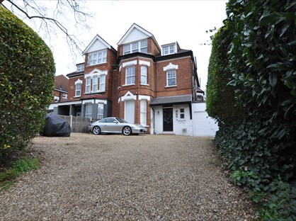 1 Bed Flat, Great North Road, N6