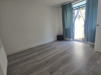 Studio Flat, Hall Lane, E4