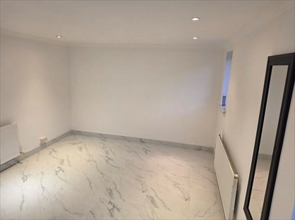 Studio Flat, Hatton Avenue, SL2