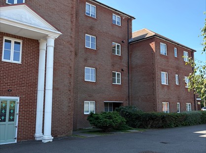 2 Bed Flat, Winchelsea Road, BN22