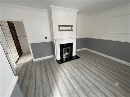 3 Bed Terraced House, Alwen Grove, RM15