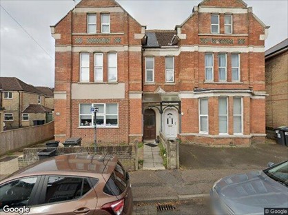 5 Bed Semi-Detached House, Parkwood Road, BH5