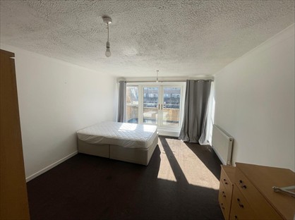 Room in a Shared House, Ramsons Avenue, MK14