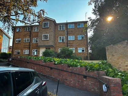 2 Bed Flat, West Road, GU1