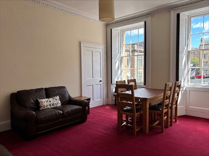 2 Bed Flat, Lord Russell Place, EH9