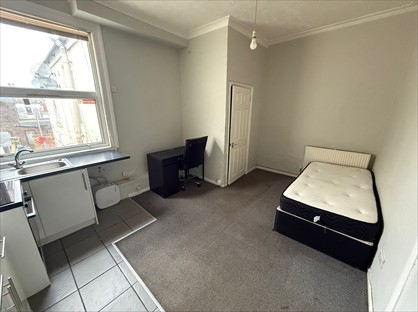Studio Flat, Northam Road, SO14
