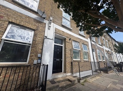 1 Bed Flat, Median Road, E5