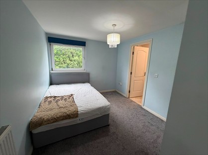 1 bed room for rent in Room in a Shared House, Curle Street, G14