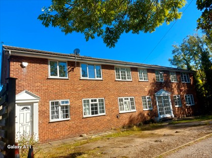 2 Bed Flat, Stanmore Place, LS4