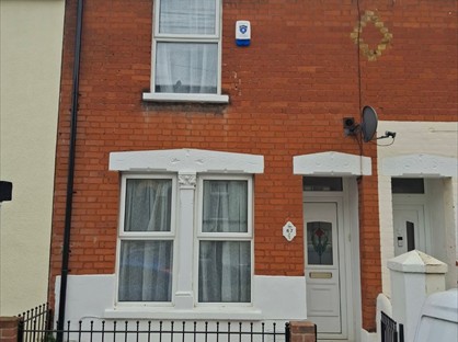 3 bed room for rent in Room in a Shared House, Victory Road, ME4