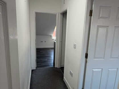 1 Bed Flat, Dolphin Road, B11