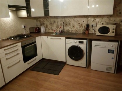Room in a Shared House, Nuns Way, CB4