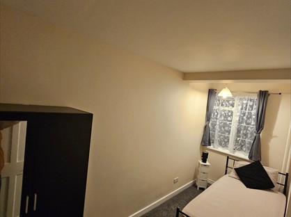 Room in a Shared Flat, Byron Road, HA1